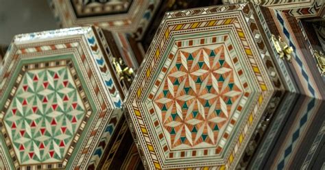 How to Inlay Curved Veneer 的图像结果