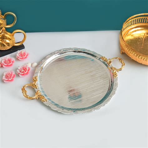 MARKET99 Oval Decorative Tray (Iron, 34.5x26cm)