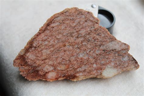 Hadean Rocks 的图像结果