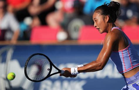 Tennis 郑钦文 的图像结果