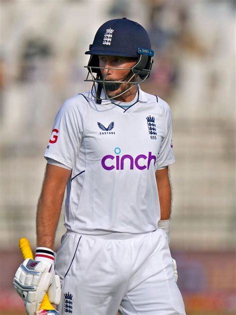 Joe Root equals Warners hundred tally