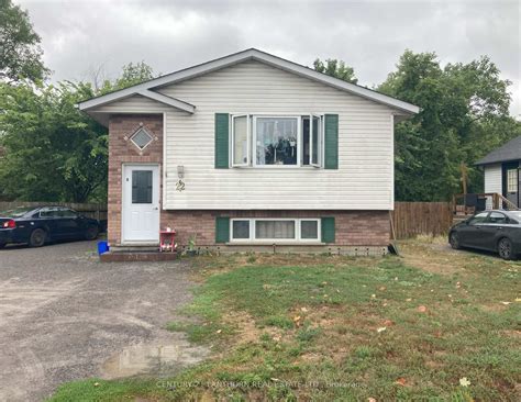 22 Water Street, Quinte West, ON K8V 4L9