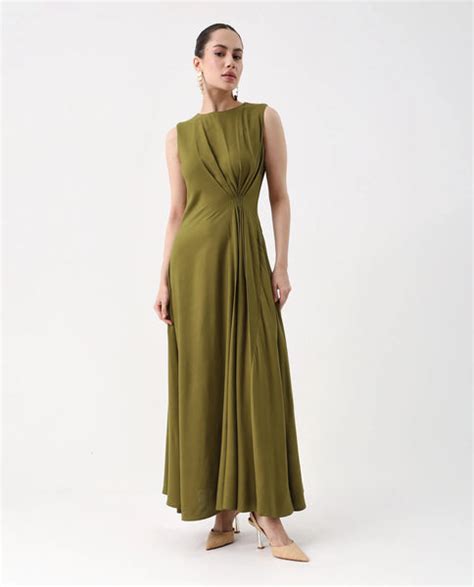 Rareism Women's Jensero Olive Viscose Round Neck Fit And Flare Plain D