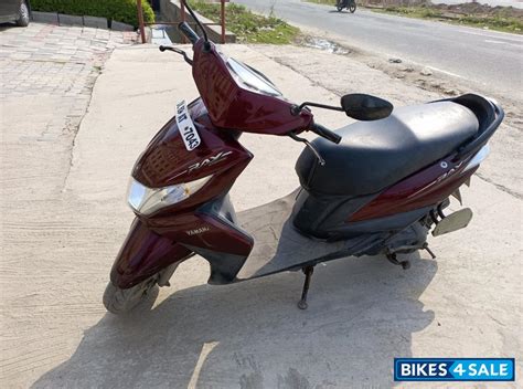 Yamaha Ray Picture 3. Bike ID 396477. Bike located in Gurgaon - Bikes4Sale