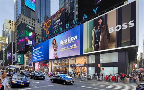 1540 Broadway, New York, NY 10036 - Bertelsmann Building | LoopNet