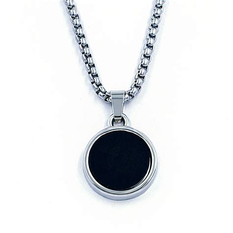 Men's Pendant: Circular, Black, with a Silver-Colored Chain – Anisa