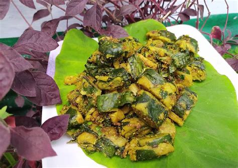 Arbi Ke Patte Ki Sabji Recipe by Kavita Gupta - Cookpad