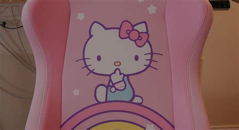Razer's Hello Kitty gaming chair and headphones are cute overload