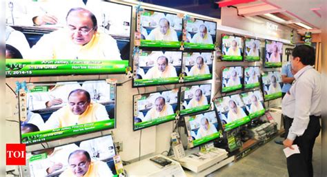 Union Budget 2014: Budget 2014: Jaitley raises tax exemption limit ...