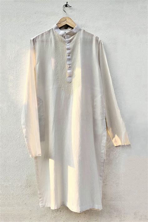 Chanderi Off White Aari Work straight Kurta - (Mandarin Collar) for Me ...