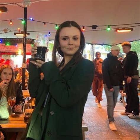 Nikki Peach | Author | Heat