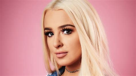 Tana Mongeau's Instagram, Twitter & Facebook on IDCrawl