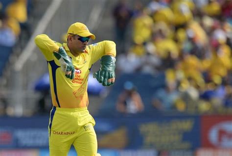 IPL 2018: 2 World Records For MS Dhoni - Most Dismissals And Catches In ...