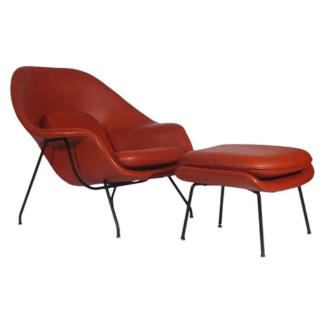 Iconic Mid-Century Modern Knoll Womb Chair and Ottoman For Sale at 1stDibs