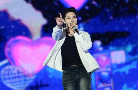 JAY B Shines Bright at Golden Wave in Bangkok 2025