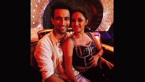 Nandish Sandhu, Rashami Desai file for divorce! | People News | Zee News