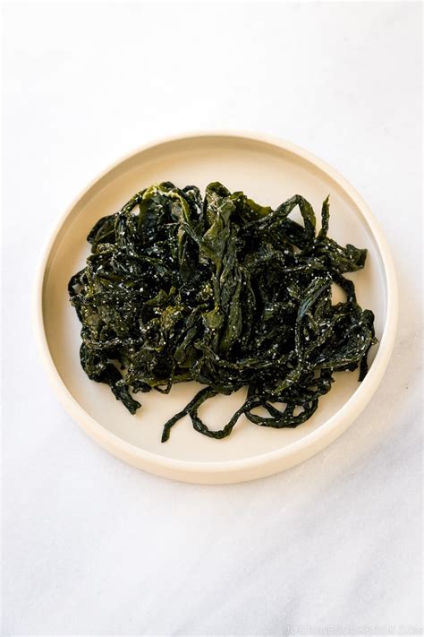 Dried Wakame Seaweed Organic Wakame Seaweed Organic Superfoods