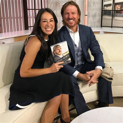 Chip and Joanna Gaines are Pregnant with Their Fifth Child