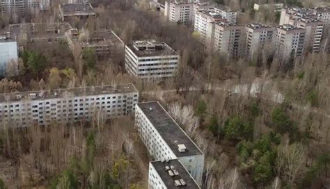 6 Abandoned Places To Visit Around The World - lifeberrys.com