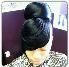 Donut Hairstyles With Bangs by 32 Best Images About Ponytails With Bangs On Donut Hairstyles With Bangs