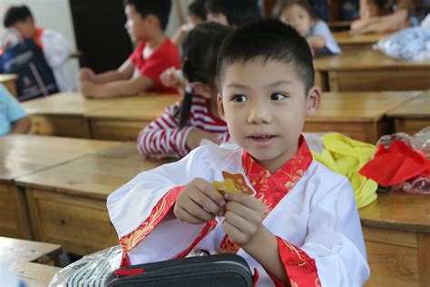 外来务工人员注意！孩子在南京上学，需要做好这些准备！_子女_登记_义务教育