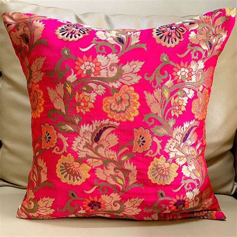 Pilovilo Brocade Silk Pink Cushion Covers Set of 2 in Multicoloured ...