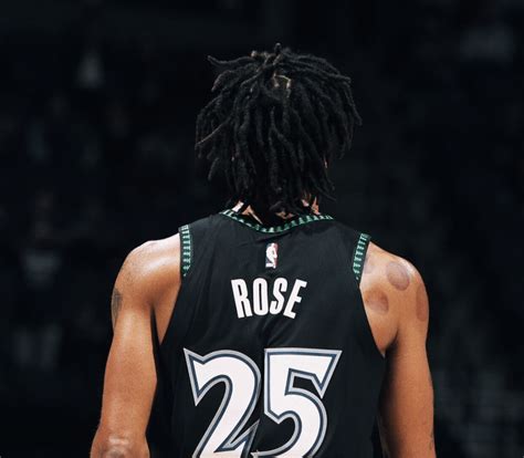 derrick rose | Derrick rose, Rose nba, Basketball photography