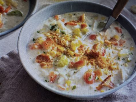 Flavorful Crab and Corn Chowder | Geaux Ask Alice!