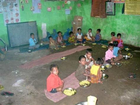 Girl dies, 4 fall sick after eating food at Anganwadi centre in MP ...