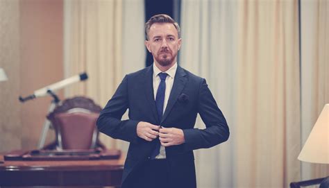 Business Man Portrait 的图像结果