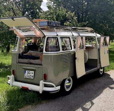 Volkswagen Van, Vw Bus, Street Bikes, Camper Van, Orlando, Dream Cars, Cool Photos, Mobile, Air