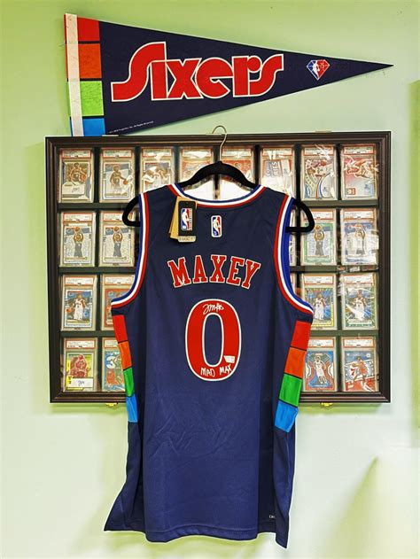 Mad Max. Tyrese Maxey autographed City Edition jersey. : r/basketballcards