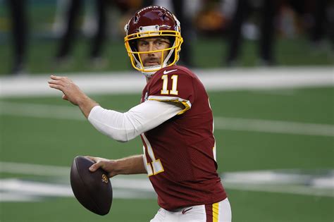Alex Smith retires after returning from life-threatening leg injury
