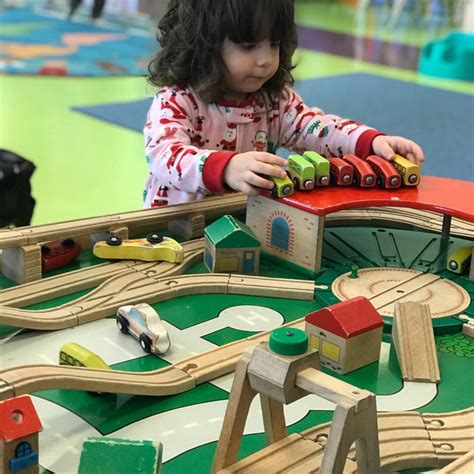 Promenade Shopping Centre (Thornhill) - All You Need to Know BEFORE You Go