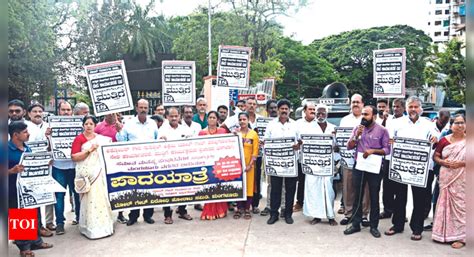 Surathkal: Advocates Pledge Support To Surathkal Tollgate Stir ...