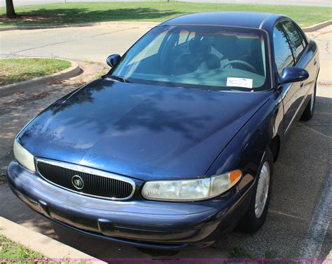 2003 Buick Century in Stillwater, OK | Item J4381 sold | Purple Wave