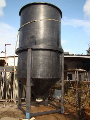 HDPE Tank Manufacturer - Horizontal Storage Tank Manufacturer from ...