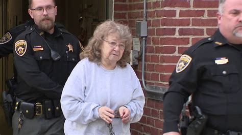 Woman serving life sentence in husband's murder dies in prison | wnep.com