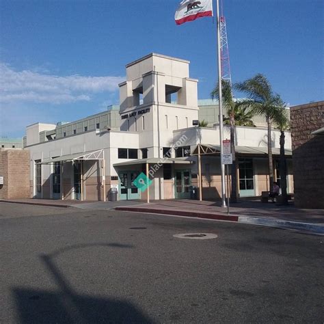 Theo Lacy Jail - Orange