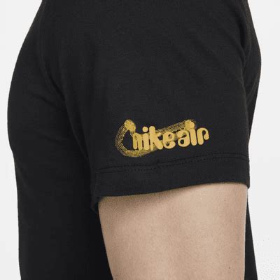 Nike Sportswear Men's T-Shirt. Nike IN
