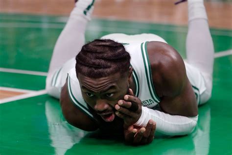 Jaylen Brown won't need surgery, will take facial injury 'day-to-day'