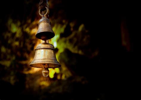 bell should not be rung while returning from temple know reason for this