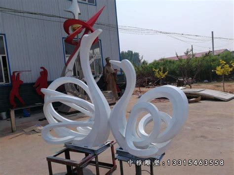玻璃钢公园天鹅-陕西雕塑公司
