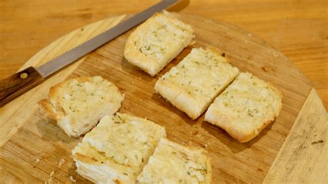 Cheesy Garlic Bread • Turano Baking Co