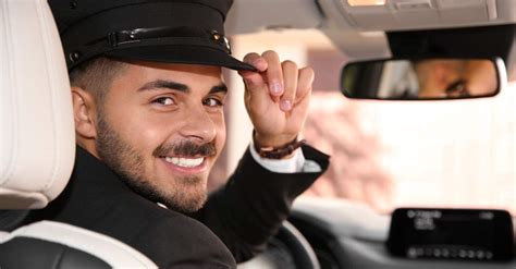 How to Find the Best Corporate Chauffeur Service for Your Business Needs