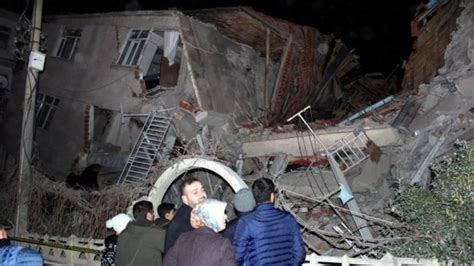 土耳其发生6.8级地震，至少18人死亡