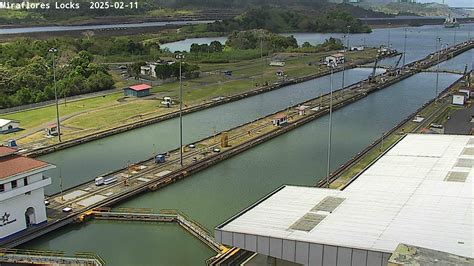 Webcam Panama Canal: Miraflores Locks