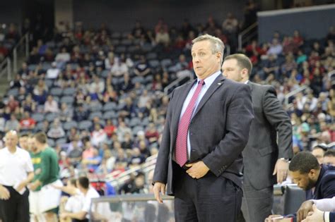 Watson retires as USI’s men’s basketball coach after 11 years