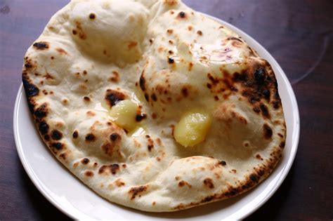 yummy delight for u: Naan (Without Yeast) Recipe, How to make Naan on ...