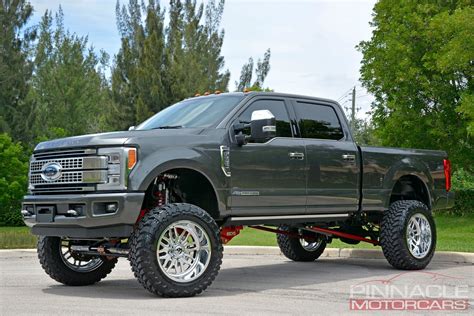 2018 Ford Super Duty F-250 SRW | Pinnacle Motorcars
